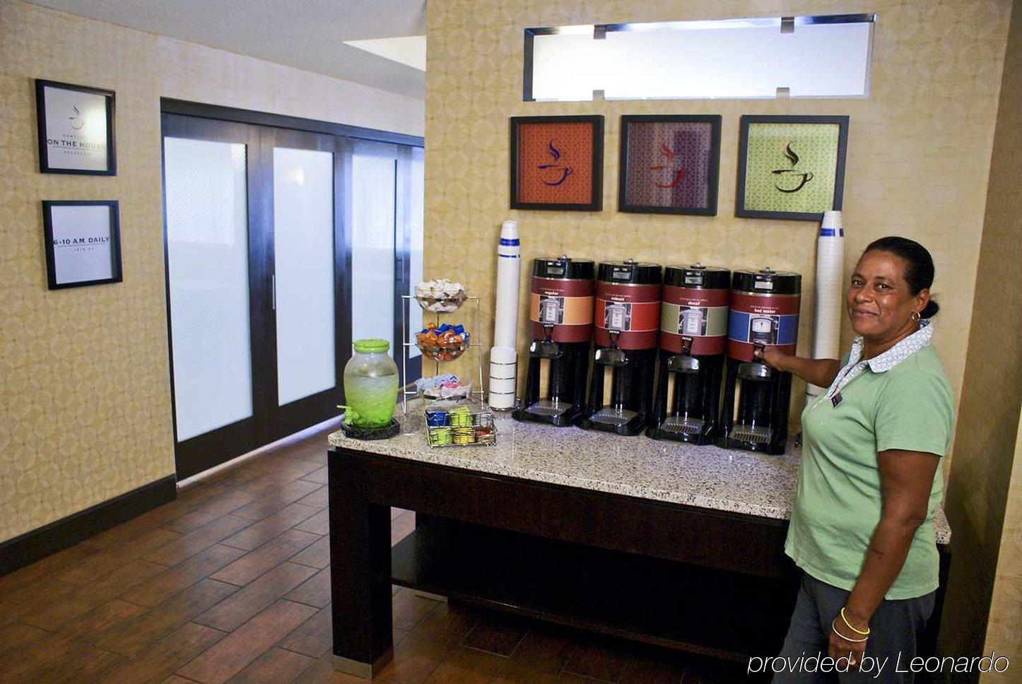 Spark By Hilton Tampa Brandon Heartland Étterem fotó